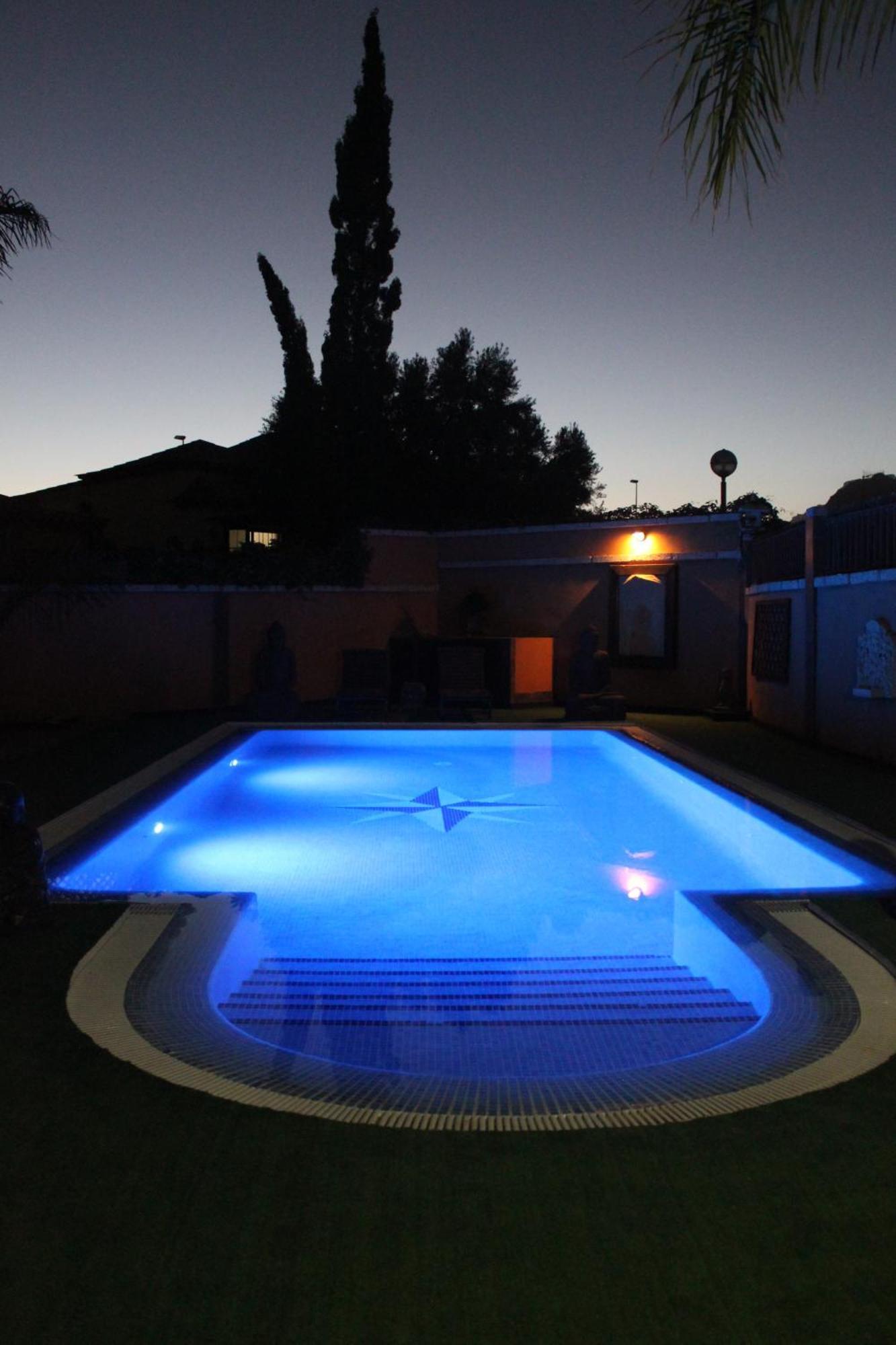 ארונה Villa Jardin De Buda מראה חיצוני תמונה