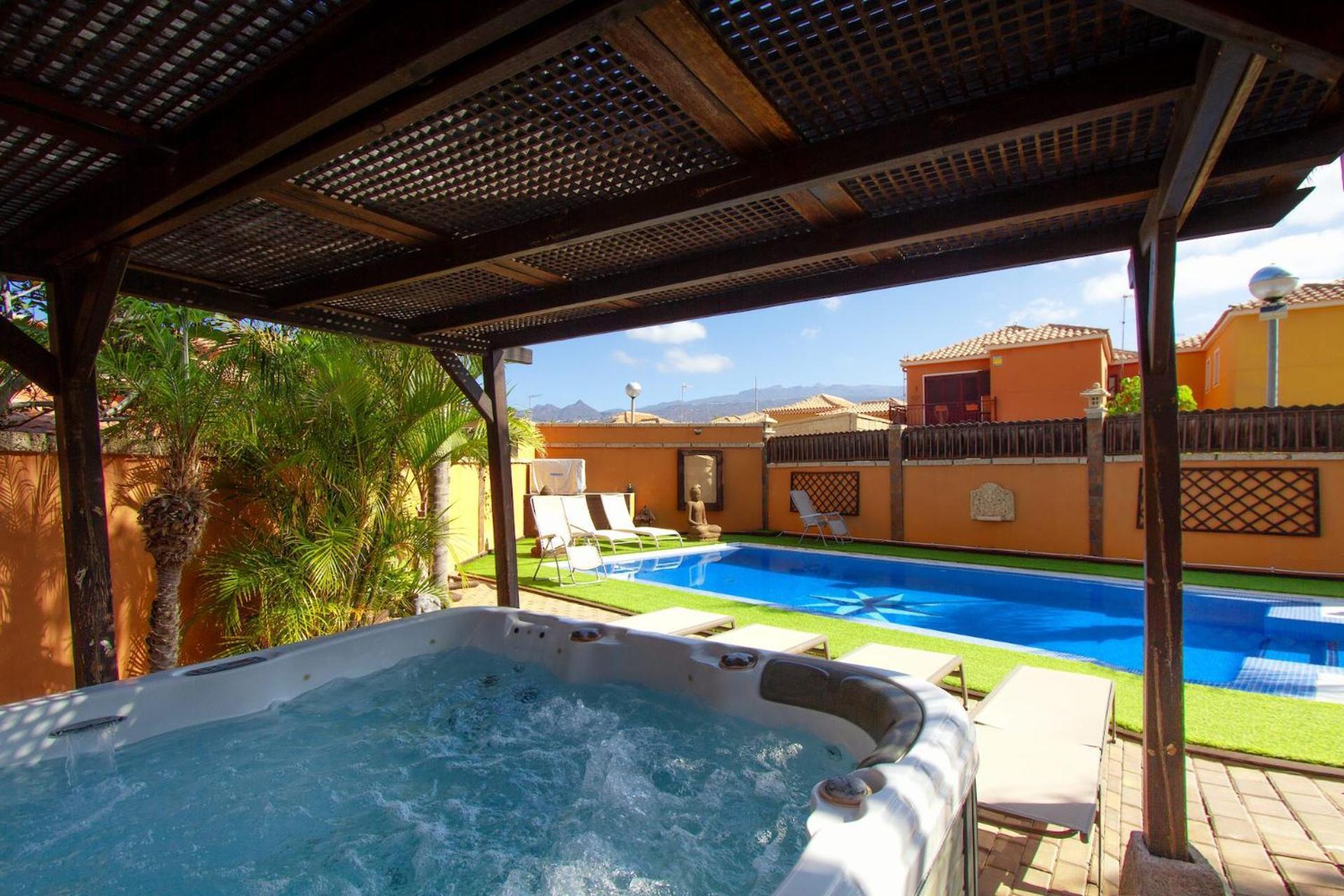 ארונה Villa Jardin De Buda מראה חיצוני תמונה