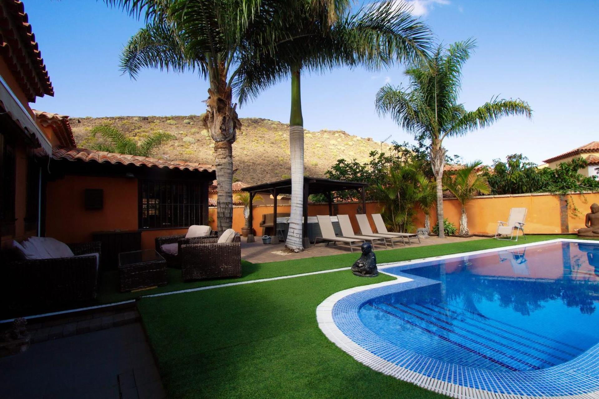 ארונה Villa Jardin De Buda מראה חיצוני תמונה