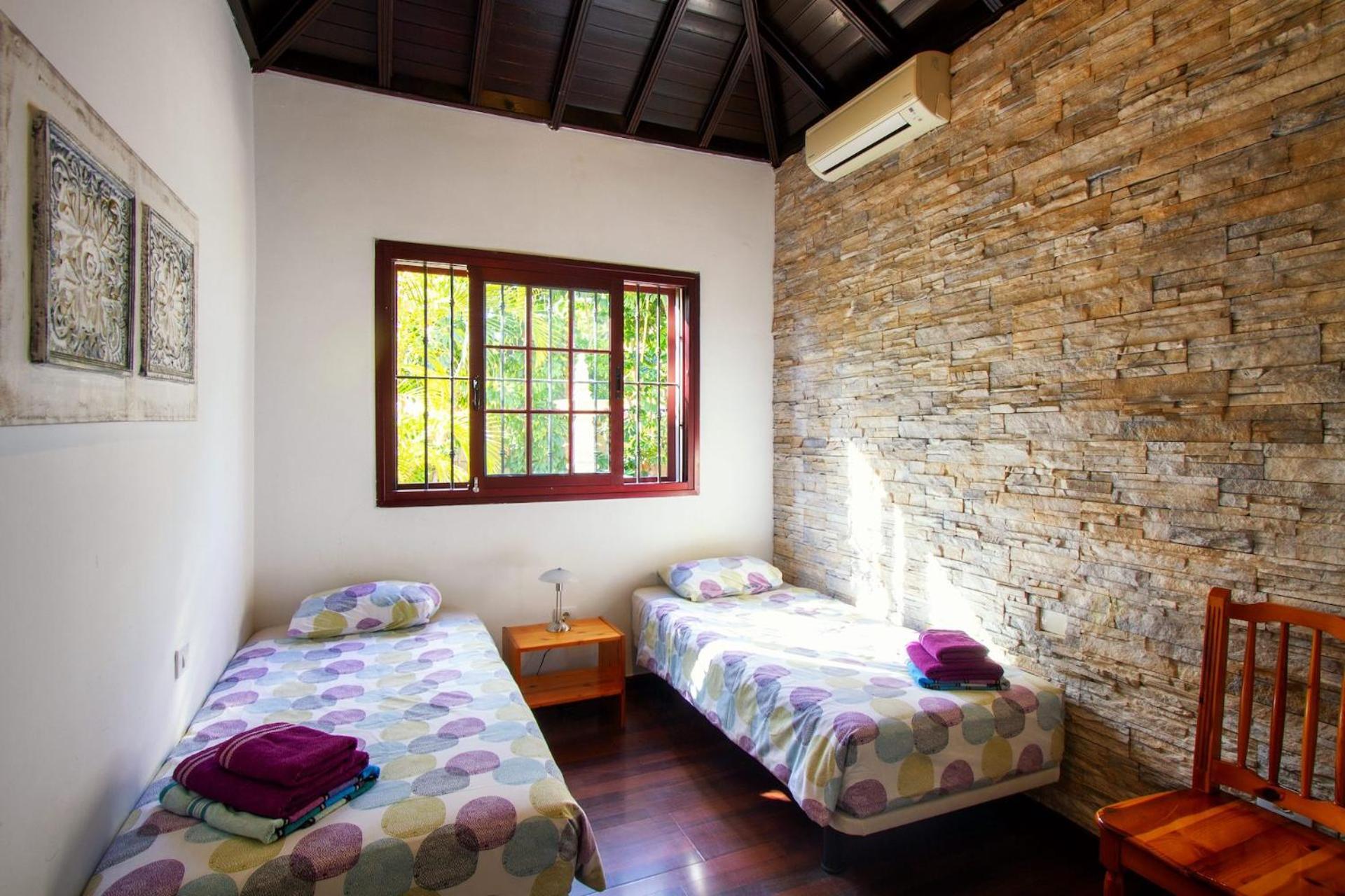 ארונה Villa Jardin De Buda מראה חיצוני תמונה